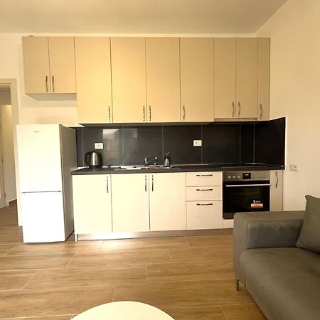 Vila 4 Stinet Vlorë Buitenkant foto