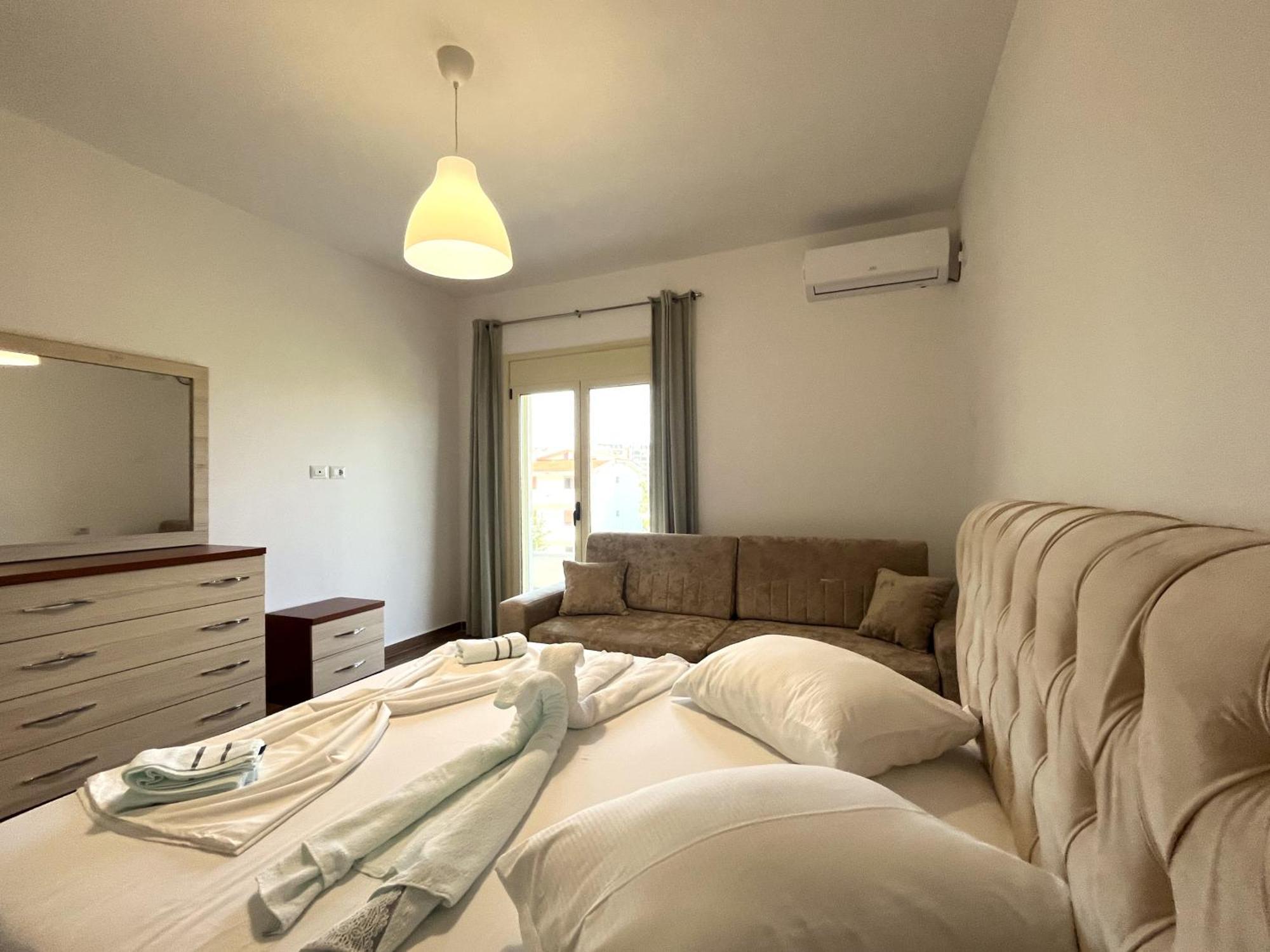 Vila 4 Stinet Vlorë Buitenkant foto