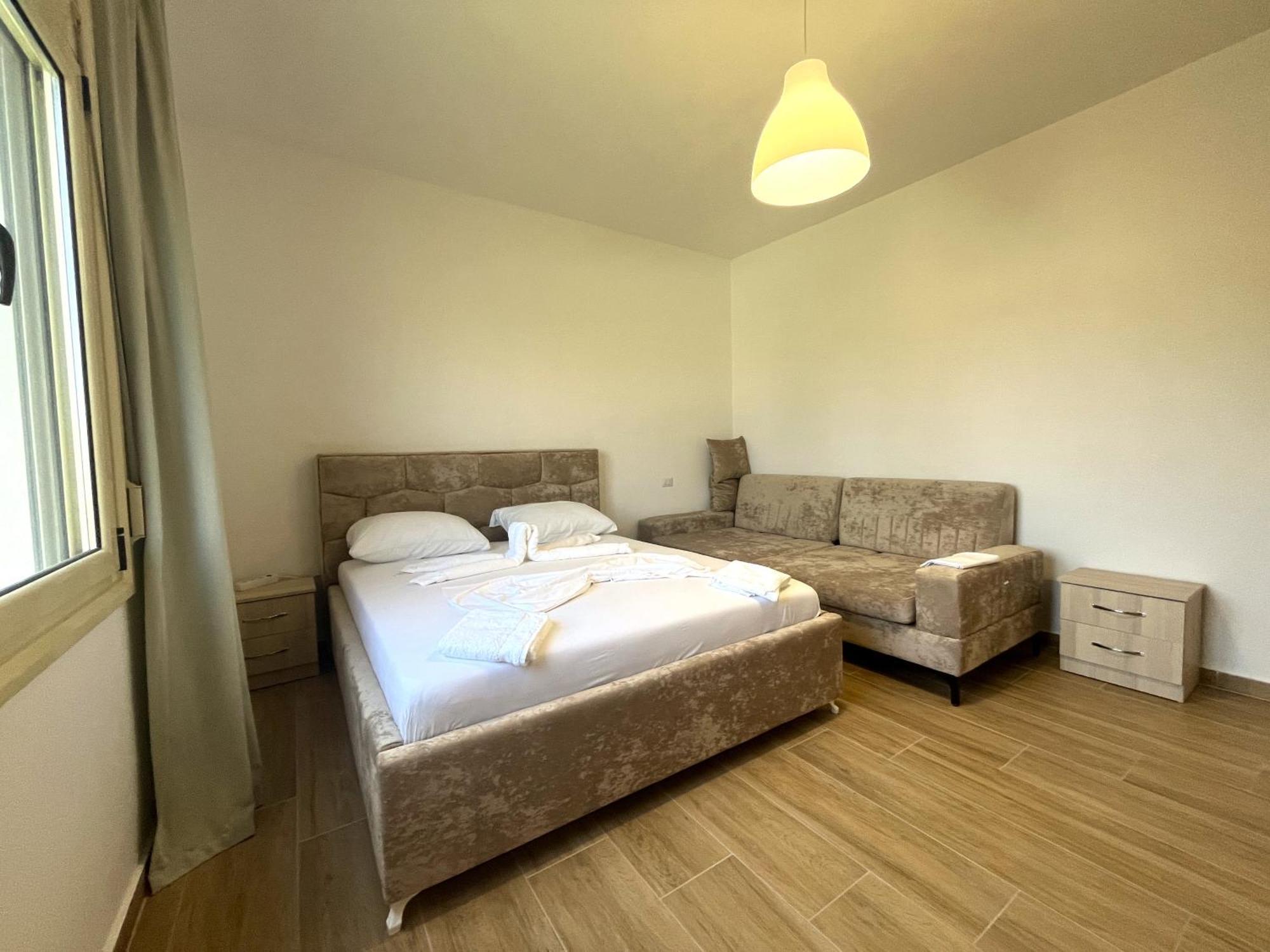 Vila 4 Stinet Vlorë Buitenkant foto