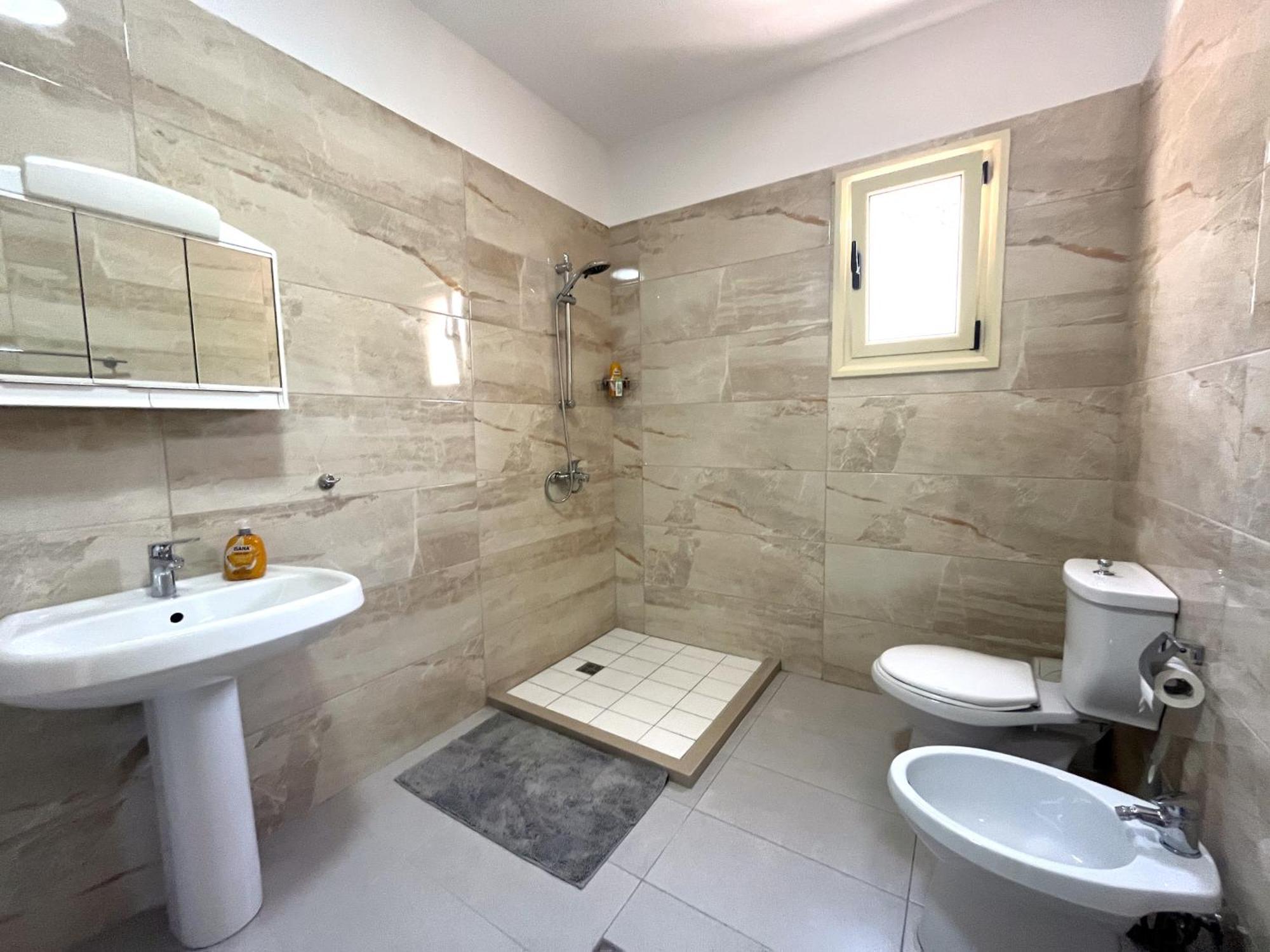 Vila 4 Stinet Vlorë Buitenkant foto
