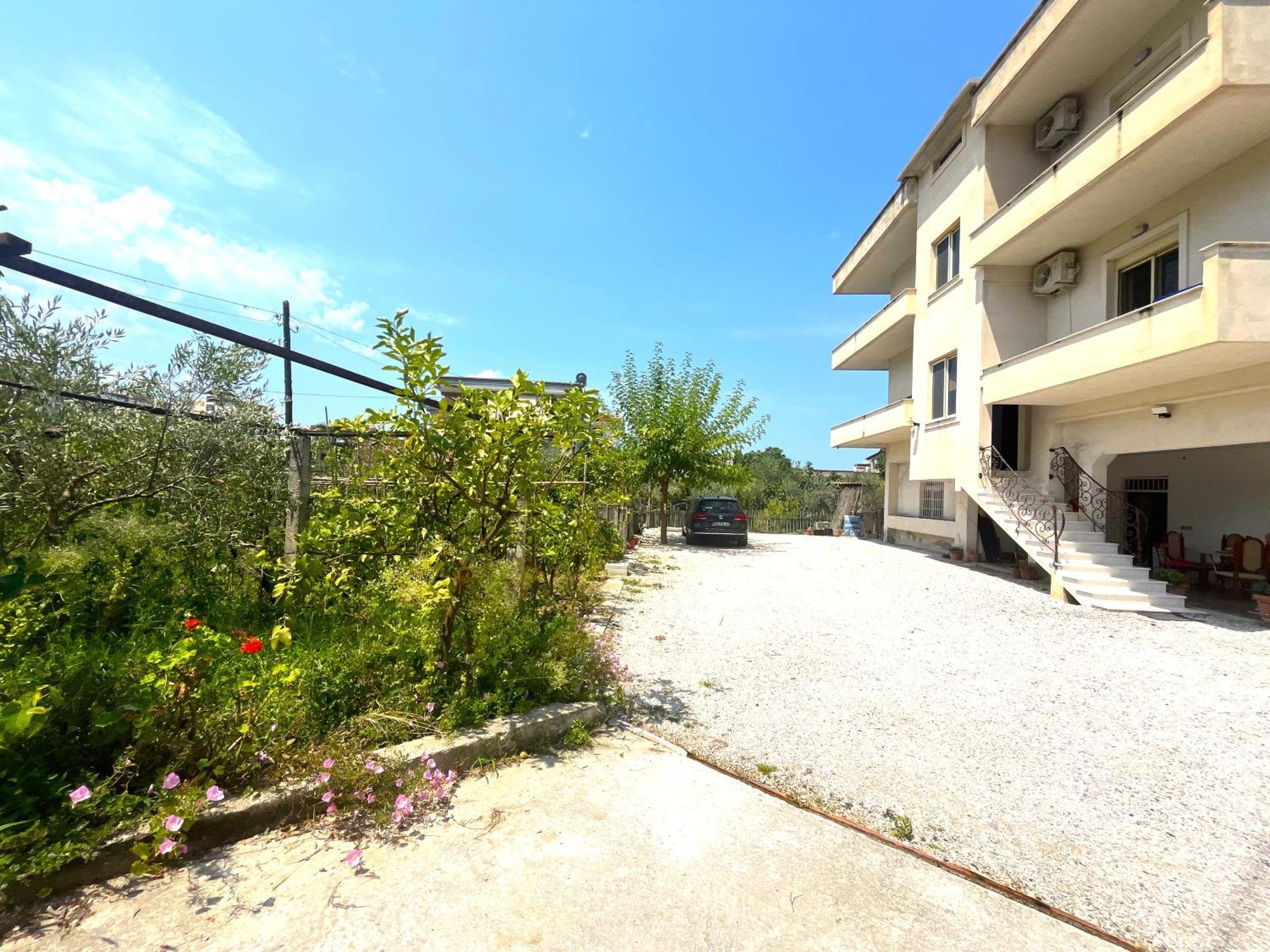 Vila 4 Stinet Vlorë Buitenkant foto