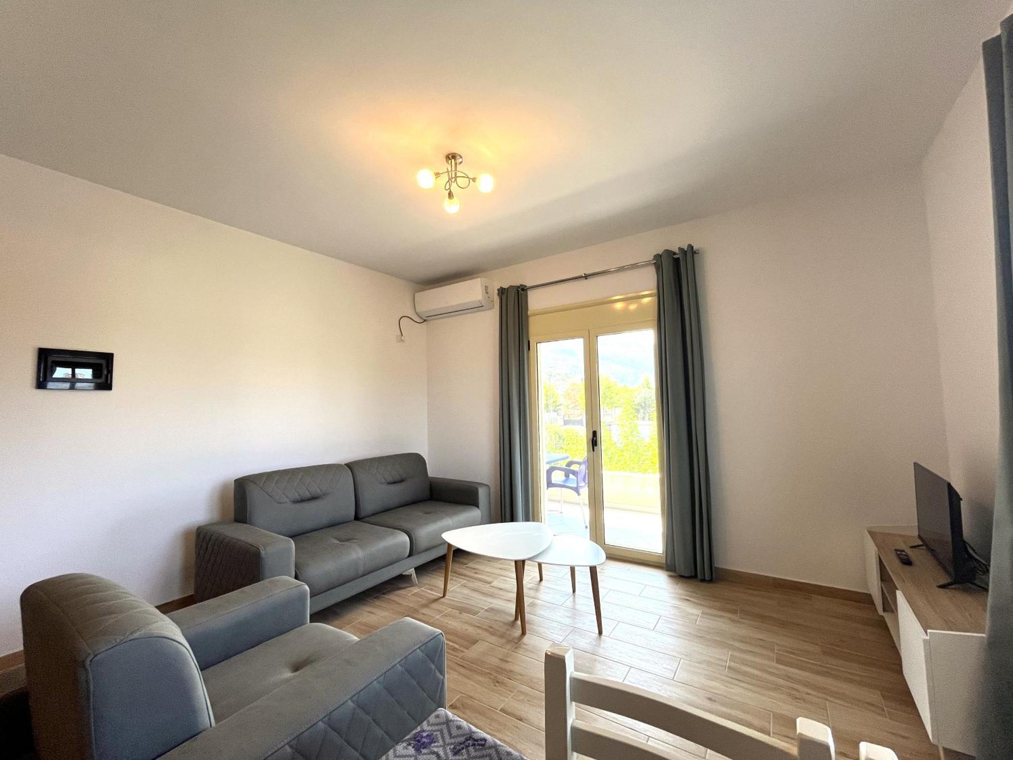 Vila 4 Stinet Vlorë Buitenkant foto