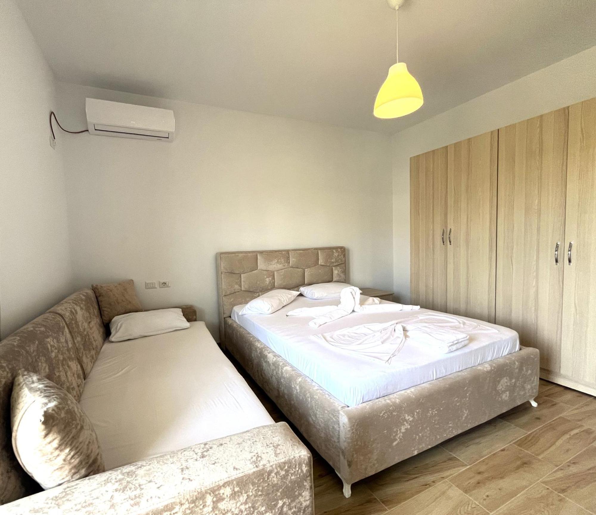 Vila 4 Stinet Vlorë Buitenkant foto