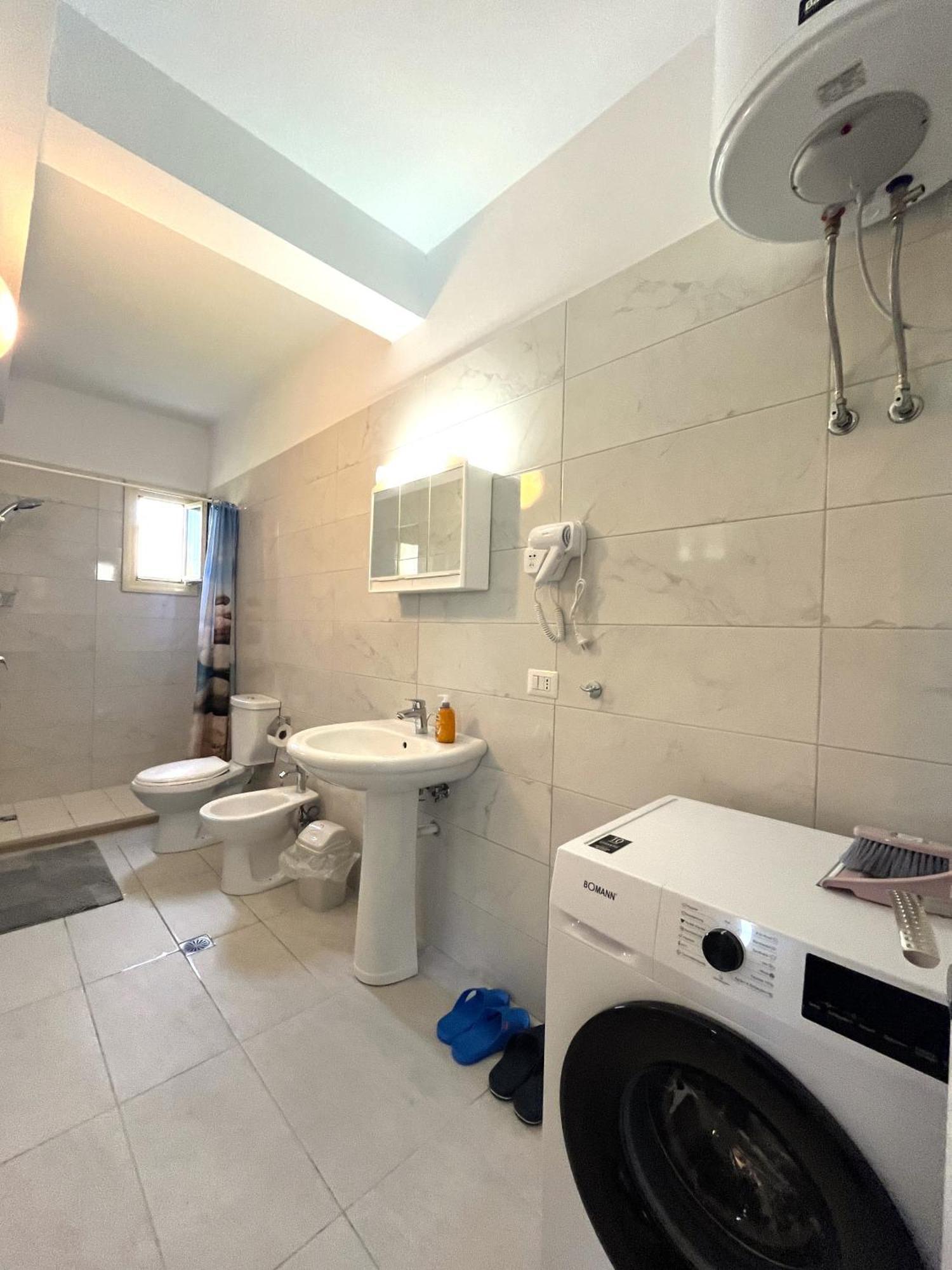 Vila 4 Stinet Vlorë Buitenkant foto